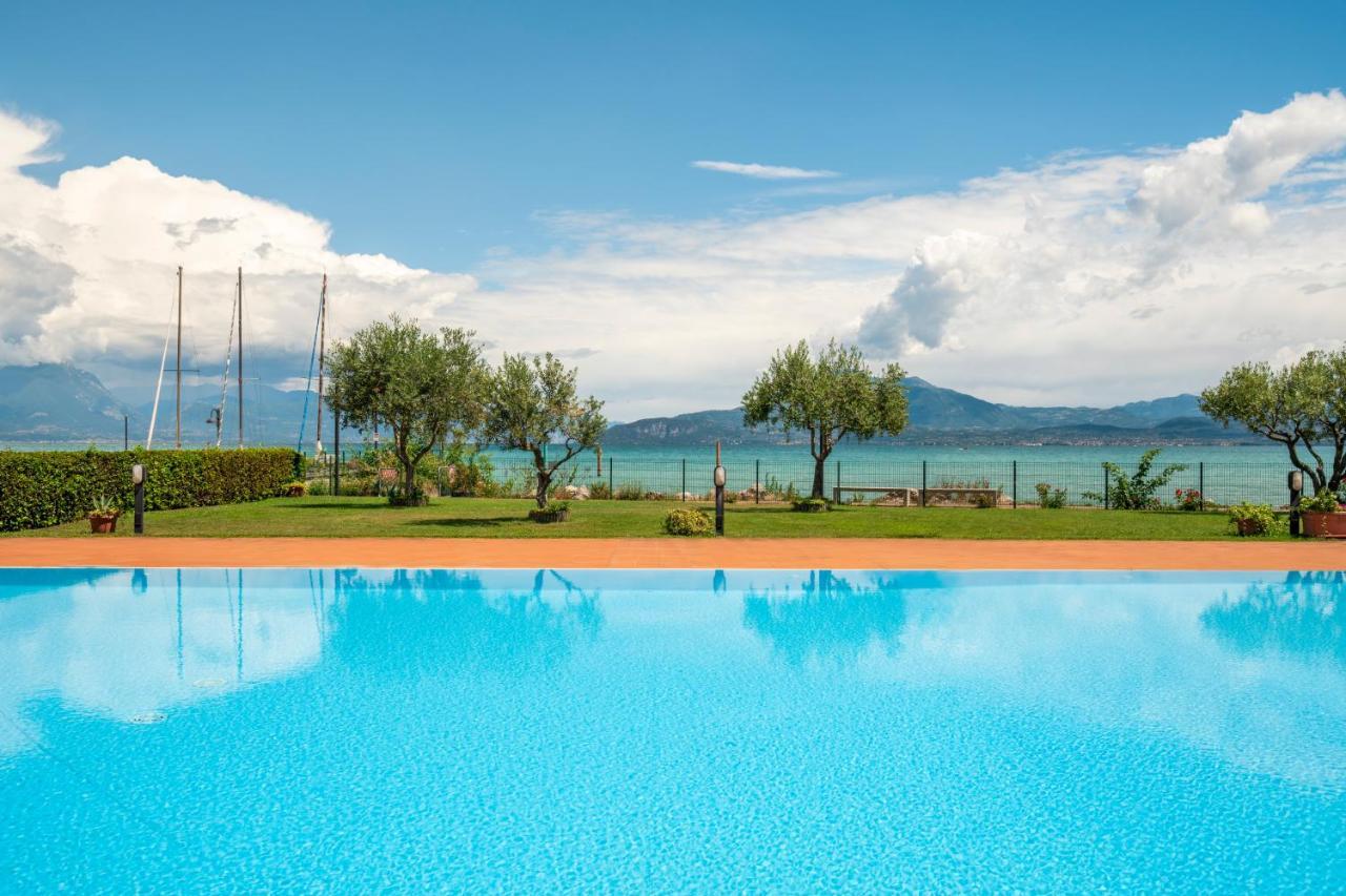 Vista - Lake & Pool Sirmione Exterior foto